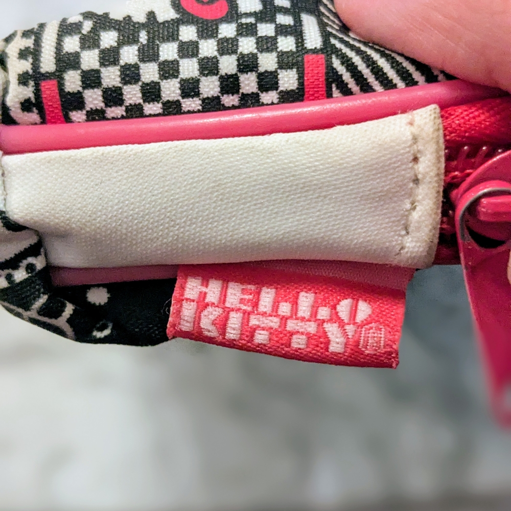 Hello Kitty Pink and Black Makeup Bag - Picture 3 of 6